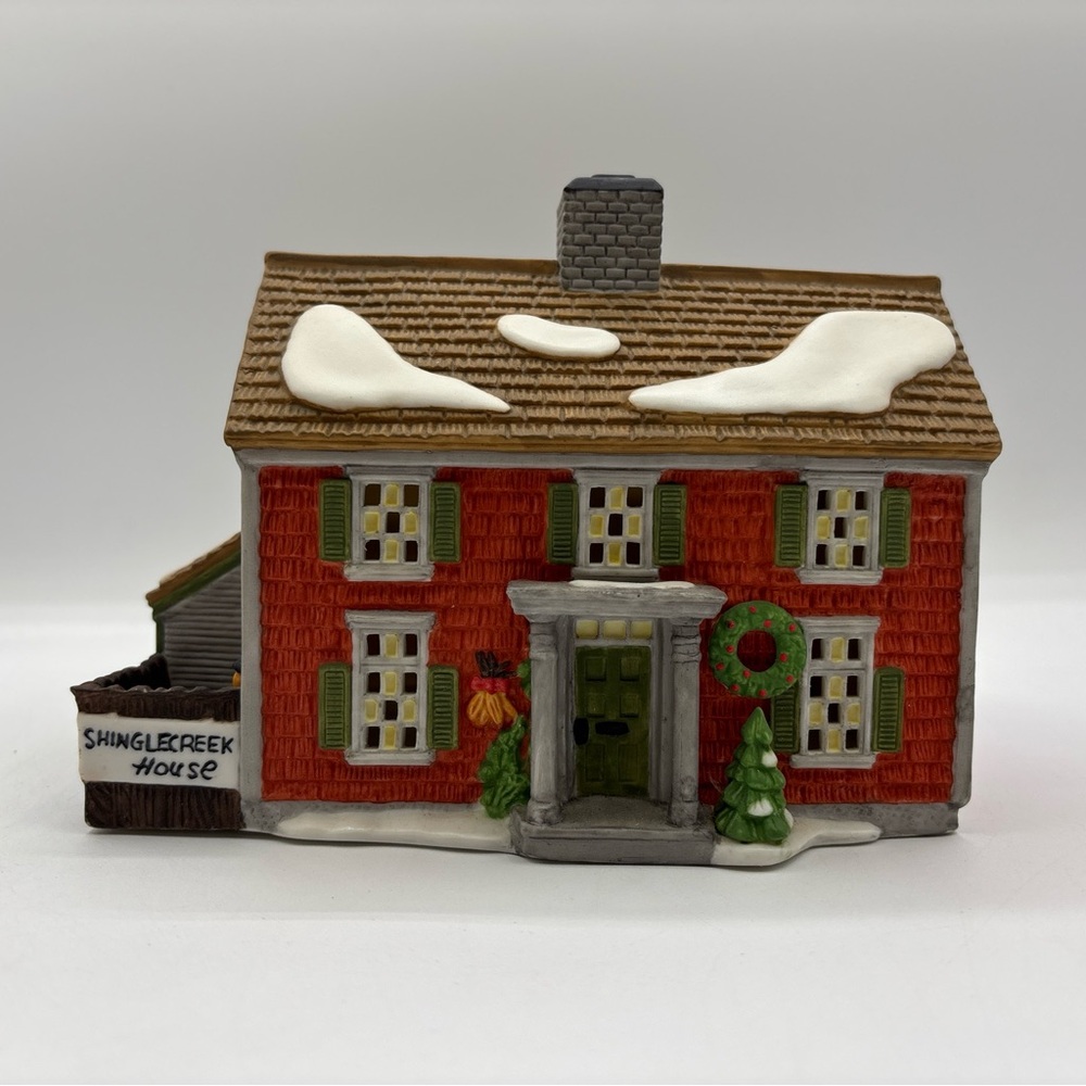 Department 56 1990 Vintage HVC New England Village Shingle Creek House 5946-3